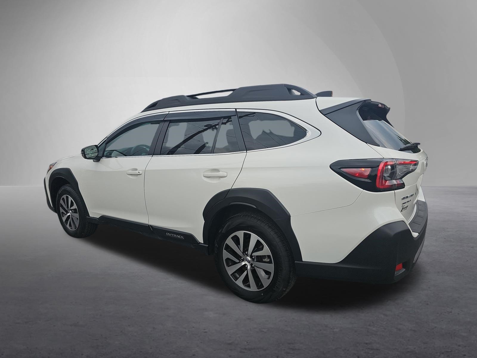Used 2025 Subaru Outback Premium w/ Popular Package #1A AWD/4WD image 6