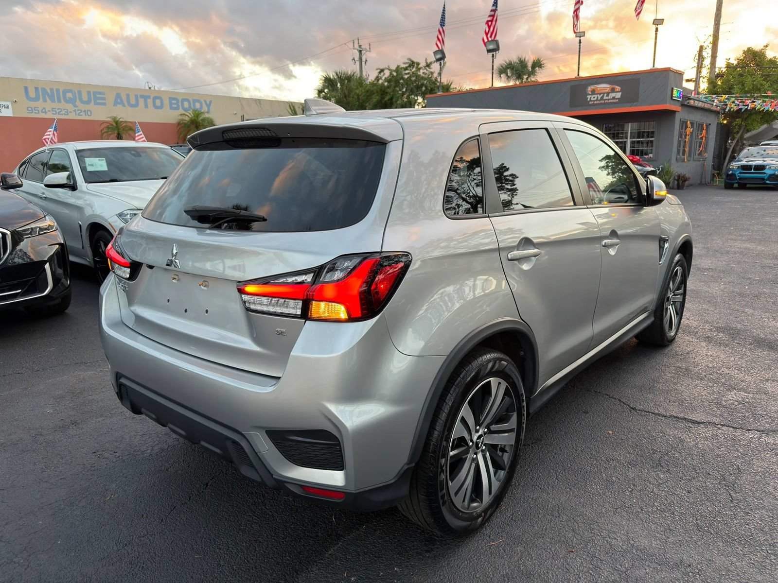 Used 2022 Mitsubishi Outlander Sport SE AWD/4WD image 5