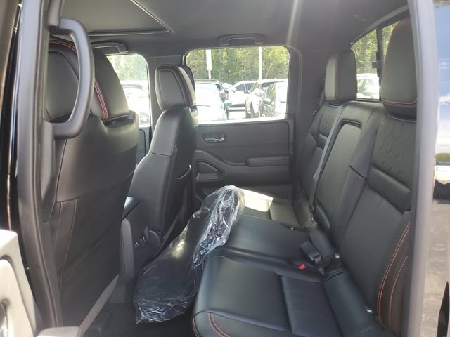 Certified 2024 Nissan Frontier PRO-4X w/ Pro Premium Package AWD/4WD image 9