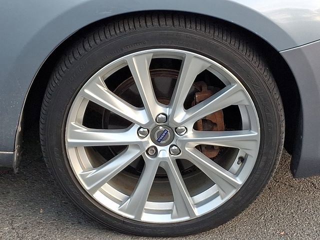 Used 2017 Volvo S60 T5 Inscription Platinum FWD image 8