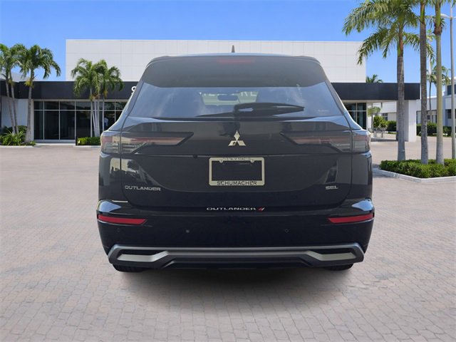 Used 2025 Mitsubishi Outlander SEL image 6