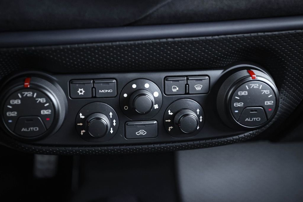 Certified 2020 Ferrari 488 Pista Coupe image 40