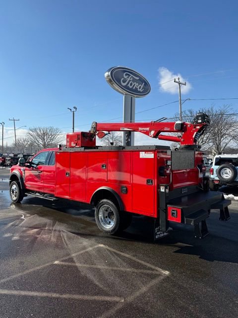New 2026 Ford F550 4x4 Supercab Super Duty w/ XLT Value Package image 4