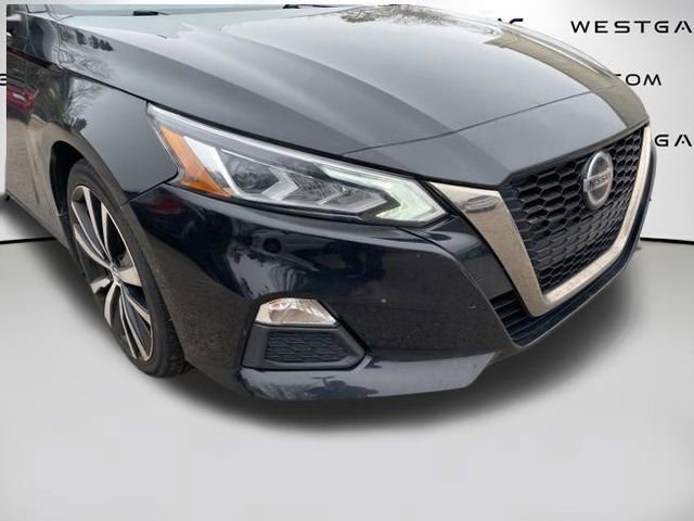 Used 2019 Nissan Altima 2.5 SR w/ SR Premium Package image 22