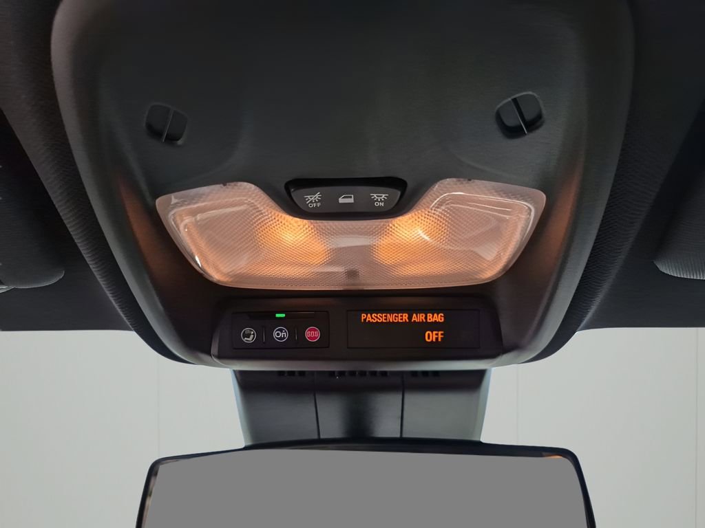 Used 2024 GMC Canyon Elevation image 40