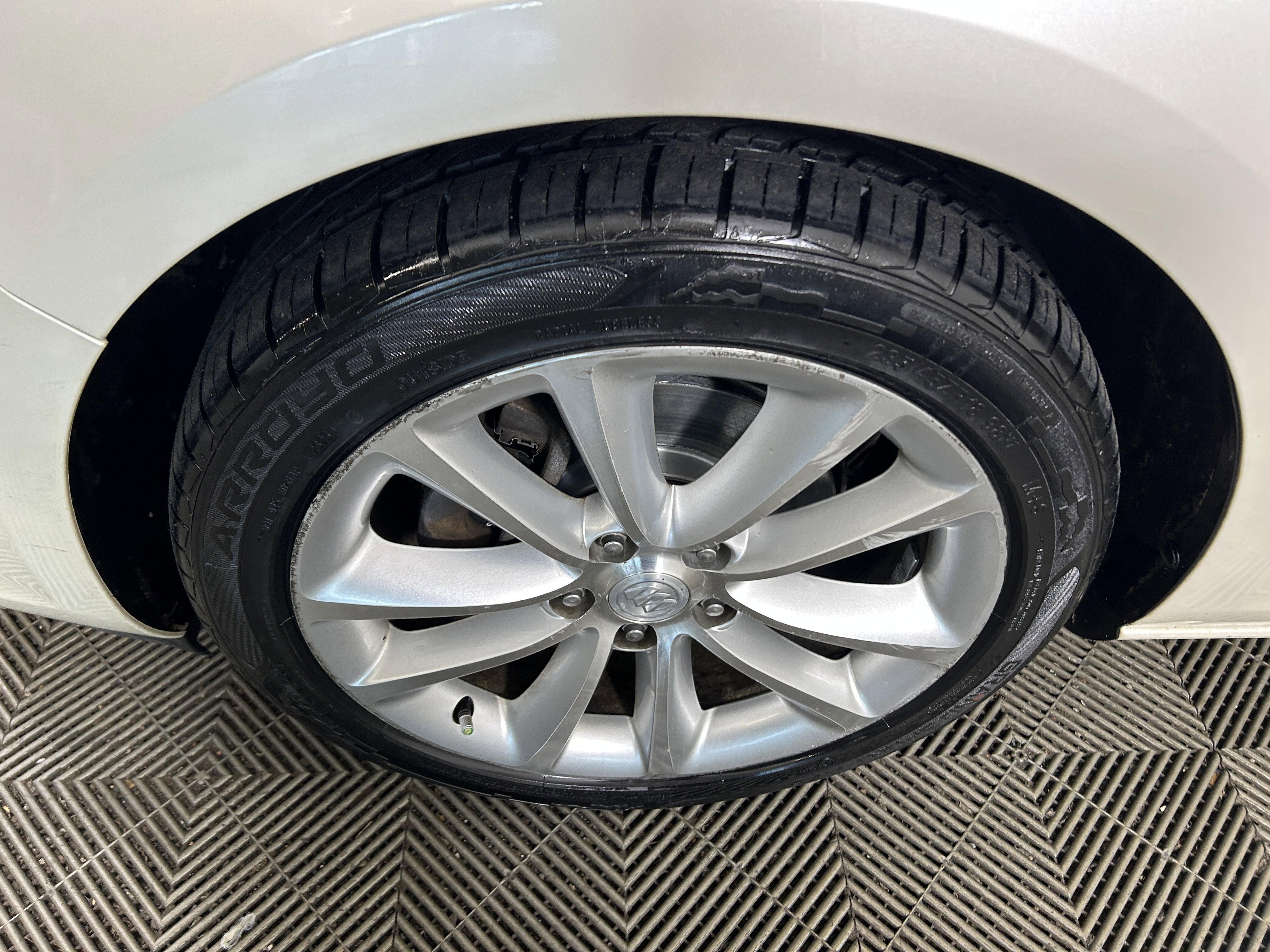 Used 2014 Buick Verano Leather image 9