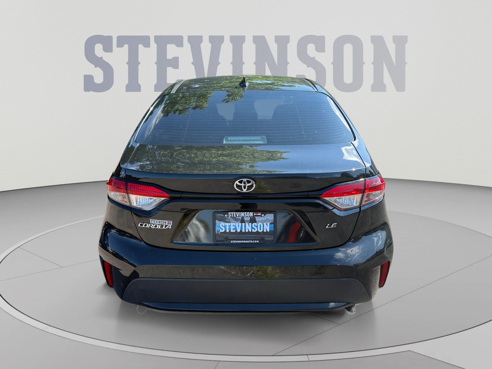 Used 2022 Toyota Corolla LE FWD image 4