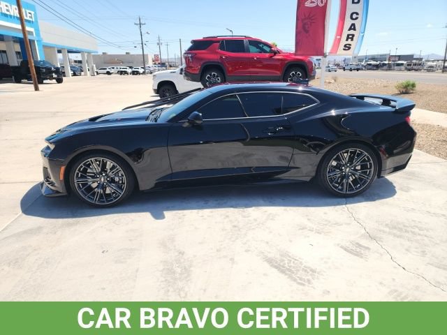 Used 2018 Chevrolet Camaro ZL1 RWD image 7