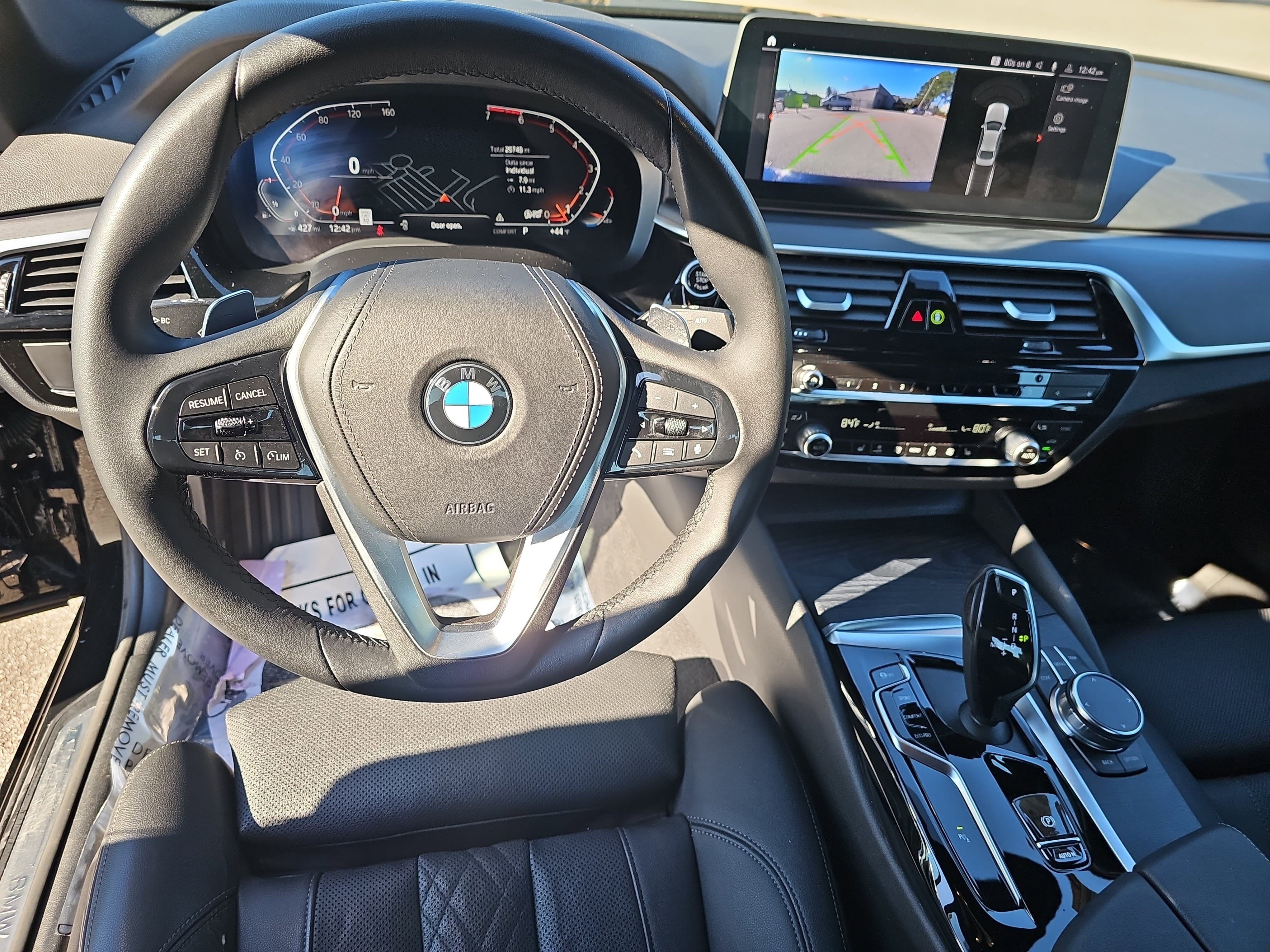 Certified 2023 BMW 530i w/ Premium Package image 17