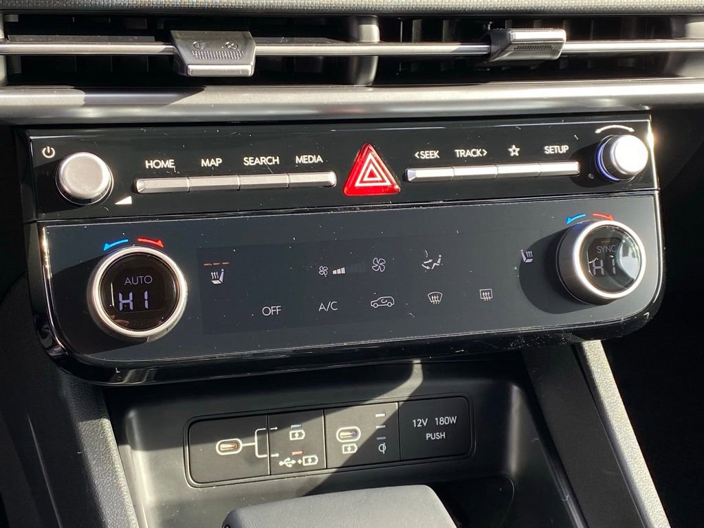 New 2026 Hyundai Tucson SEL image 17