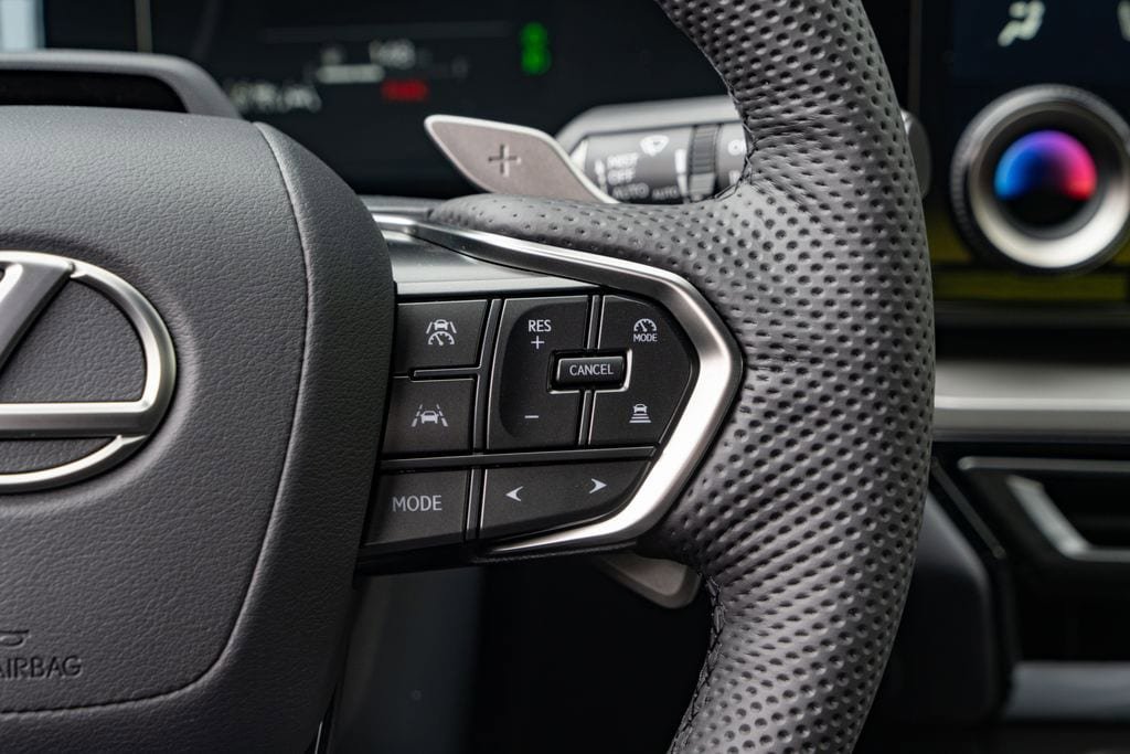 New 2026 Lexus TX 500h AWD image 28
