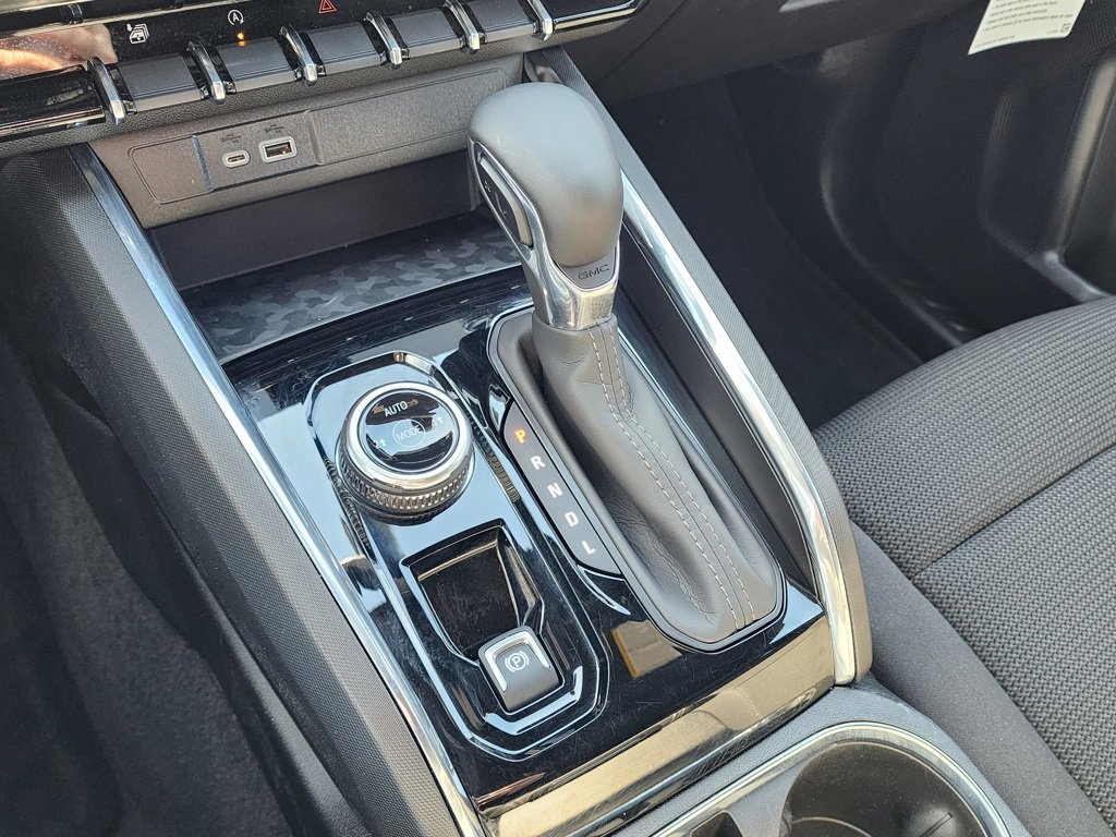 New 2026 GMC Canyon Elevation w/ Convenience Package image 30