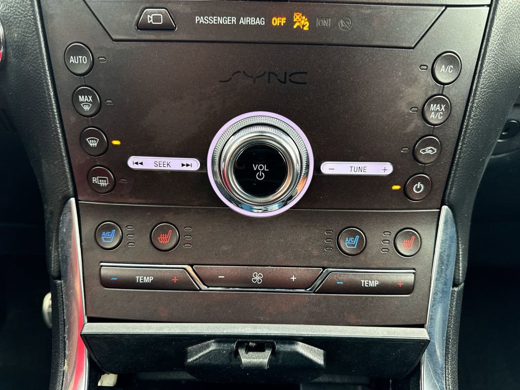 Used 2020 Ford Edge ST w/ Equipment Group 401A AWD/4WD image 19