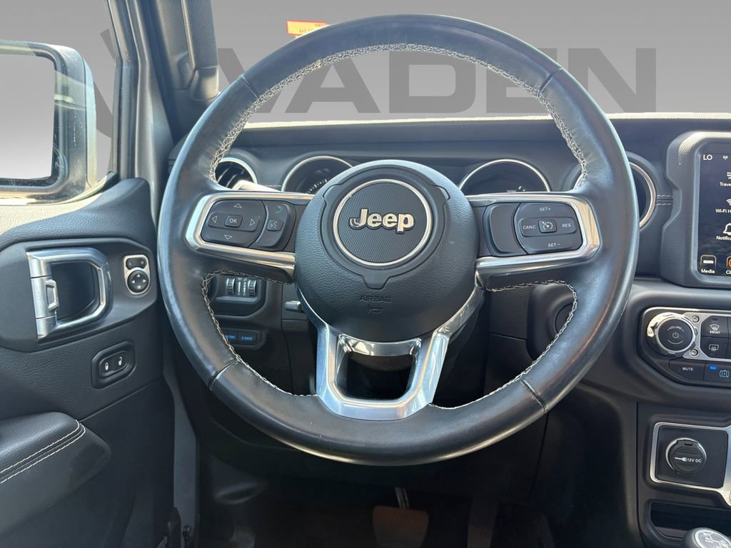 Used 2021 Jeep Wrangler Unlimited Sahara w/ Cold Weather Group AWD/4WD image 10