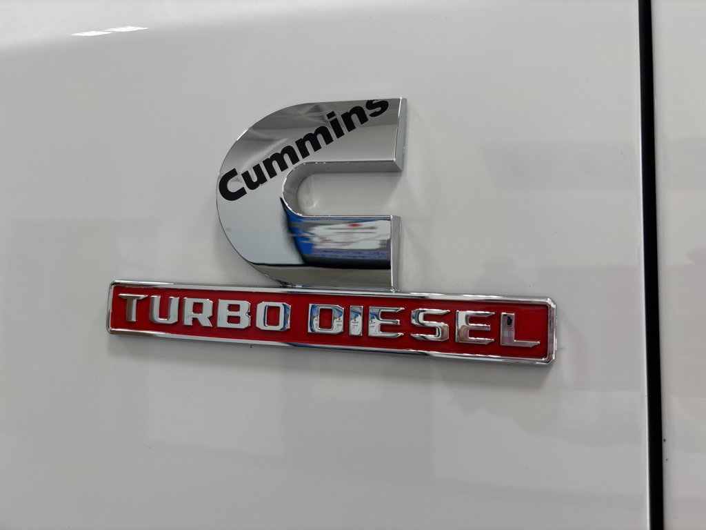 Used 2024 RAM 2500 Laramie AWD/4WD image 25