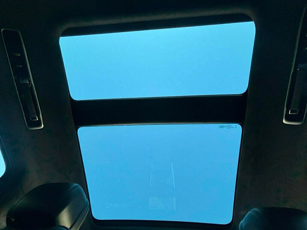 Used 2023 Land Rover Range Rover Sport First Edition image 23