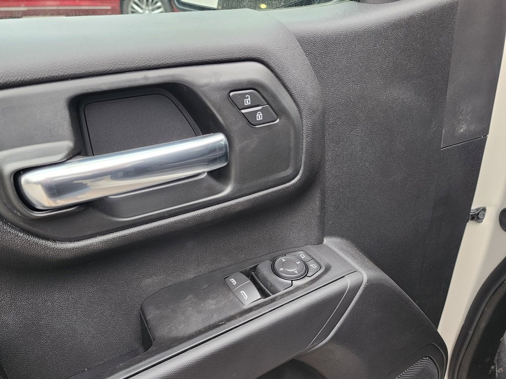 New 2026 GMC Sierra 1500 Pro w/ Pro Value Package image 17