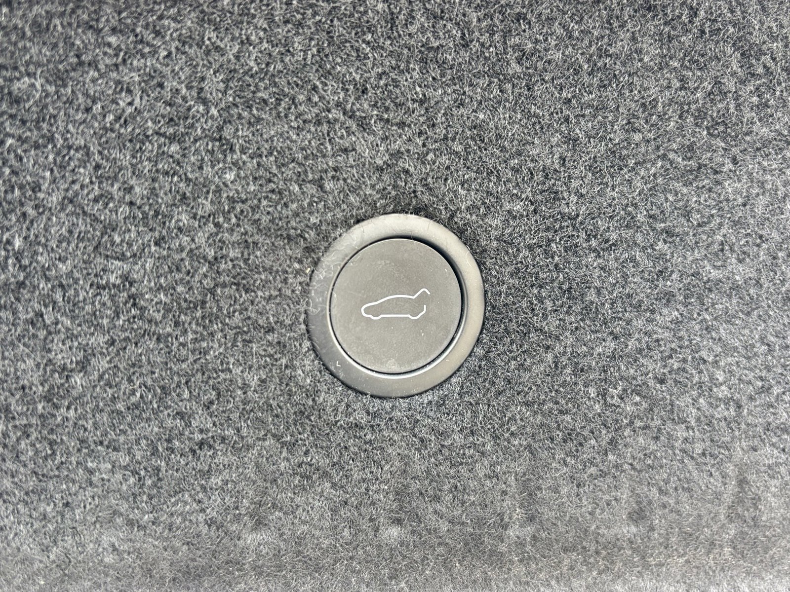 Used 2021 Tesla Model S Plaid image 22