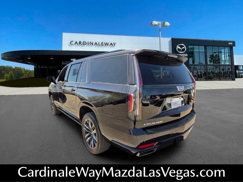 Used 2023 Cadillac Escalade ESV Sport Platinum AWD/4WD image 3