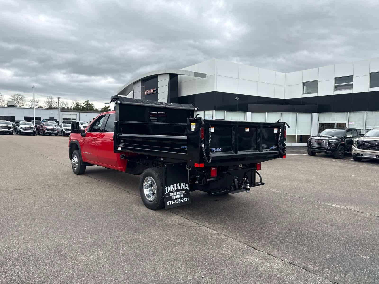 New 2026 GMC Sierra 3500 SLE w/ SLE Convenience Package AWD/4WD image 3