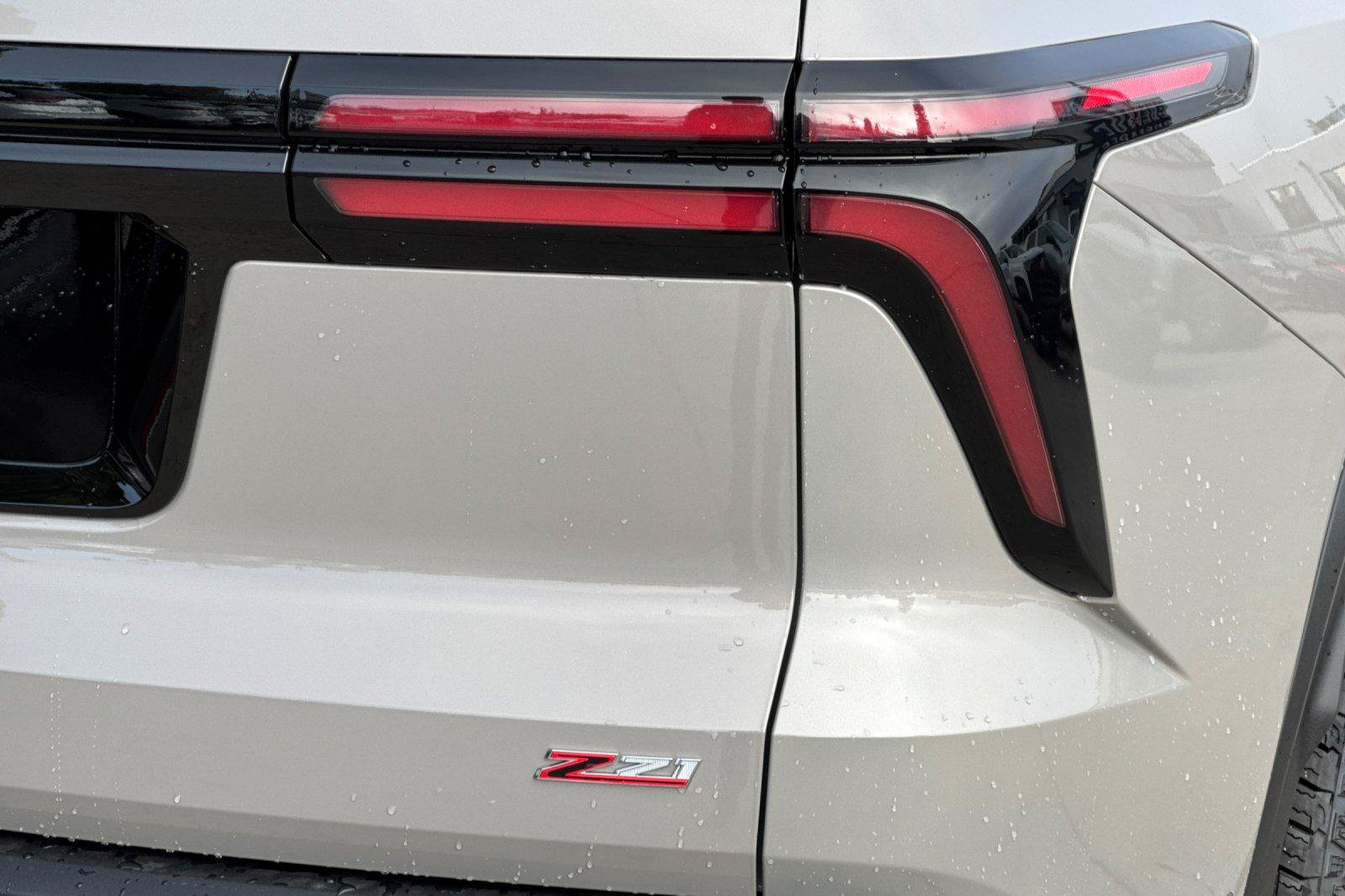 New 2026 Chevrolet Traverse Z71 w/ Enhanced Driving Package AWD/4WD image 36