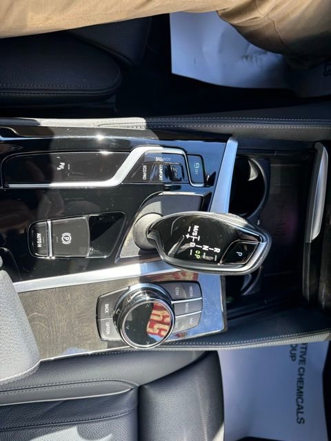 Used 2023 BMW M550i xDrive w/ Executive Package image 15