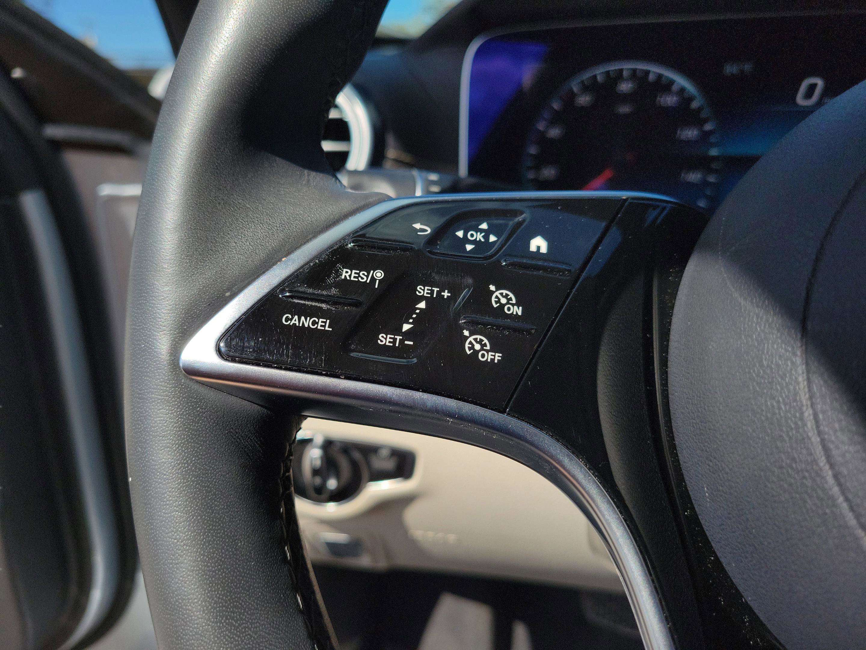 Certified 2022 Mercedes-Benz E 350 4MATIC Sedan image 23