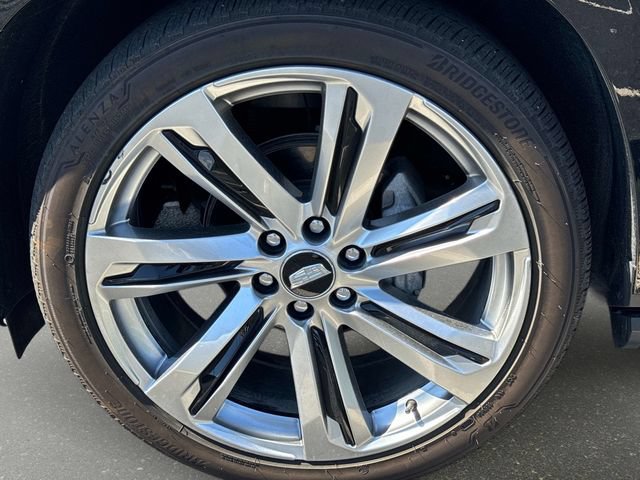 Certified 2025 Cadillac Escalade Sport Platinum w/ LPO, Floor Liner Package AWD/4WD image 10