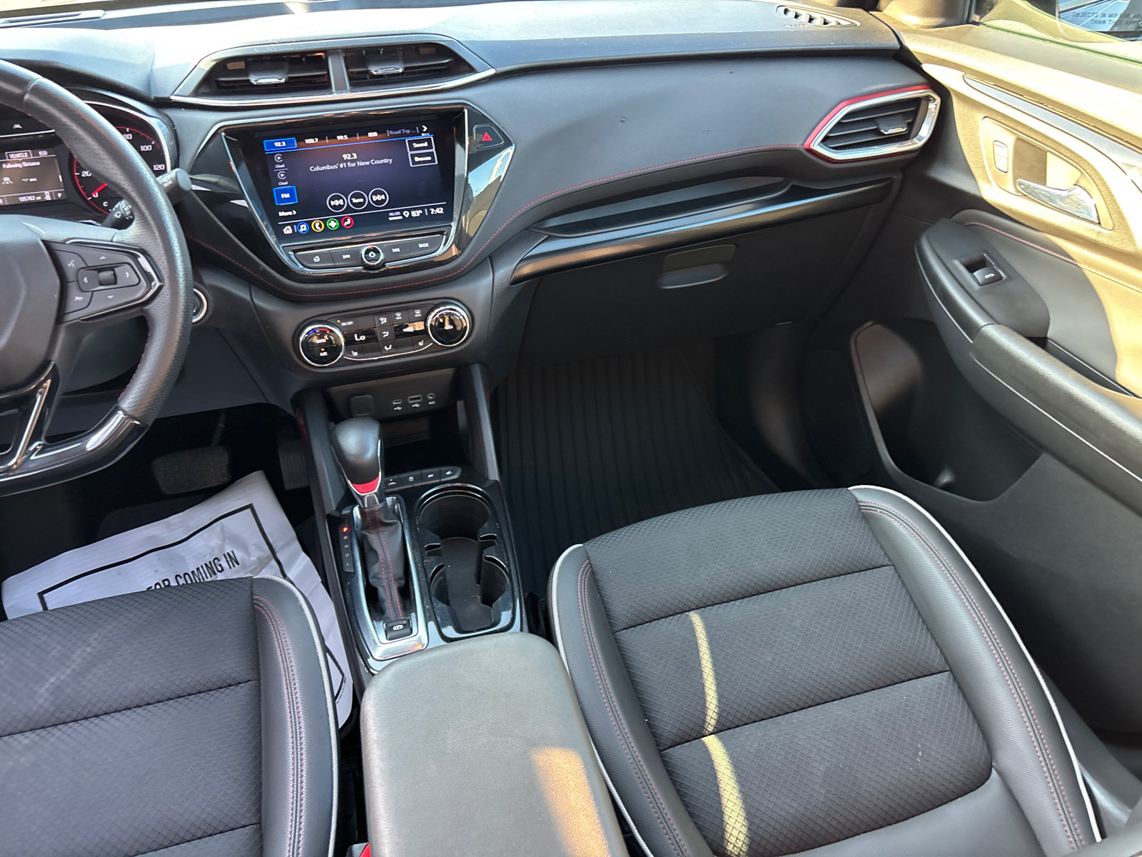 Used 2021 Chevrolet TrailBlazer RS w/ Sun and Liftgate Package FWD image 31