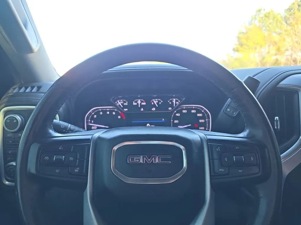 Used 2019 GMC Sierra 1500 SLT w/ SLT Premium Package image 16