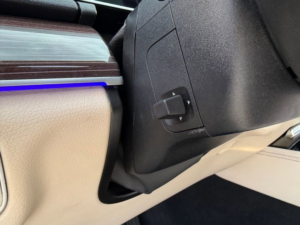 Used 2022 Mercedes-Benz GLE 350 w/ Premium Package image 19