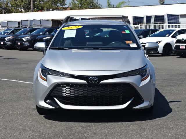 Used 2022 Toyota Corolla SE FWD image 3
