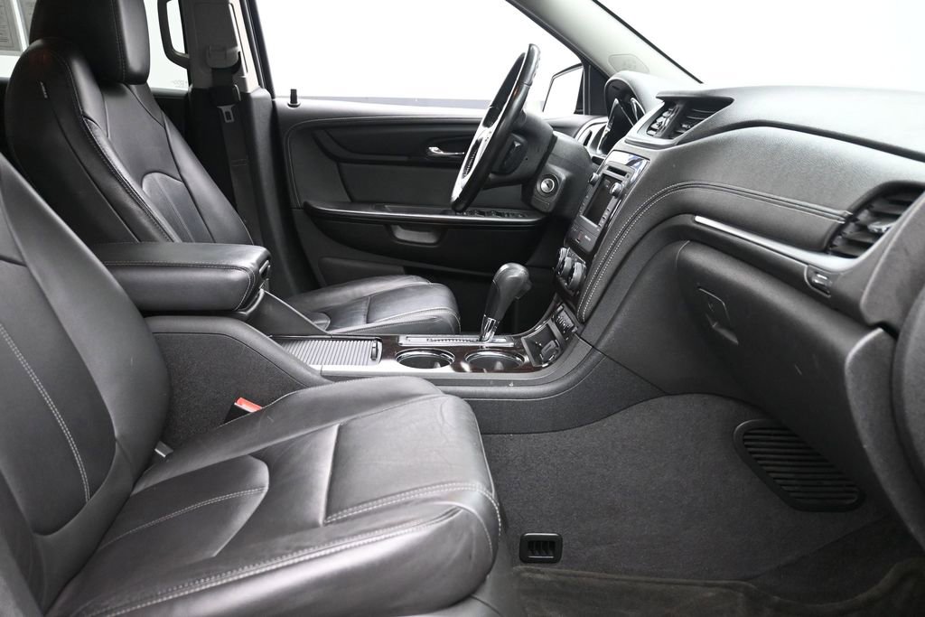 Used 2017 Chevrolet Traverse LT AWD/4WD image 7