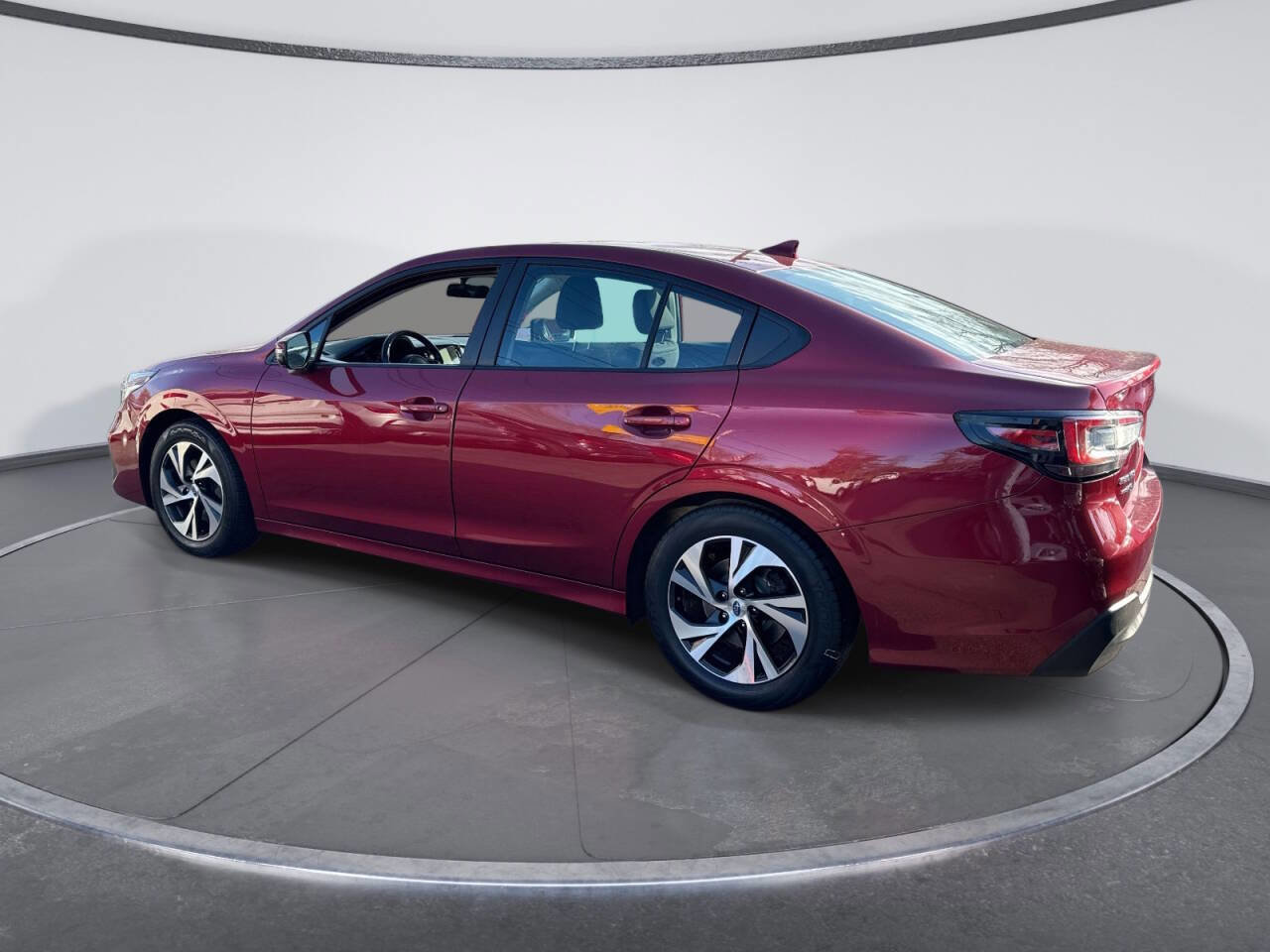 Used 2024 Subaru Legacy Premium AWD/4WD image 3