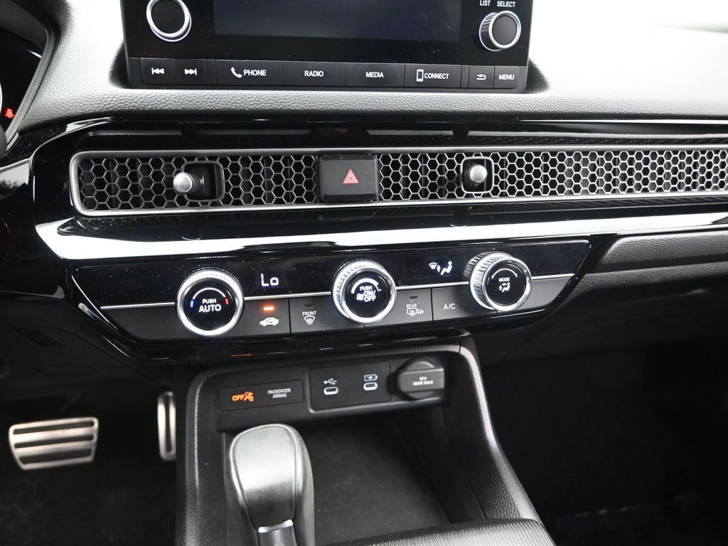 Used 2025 Honda Civic Sport image 13