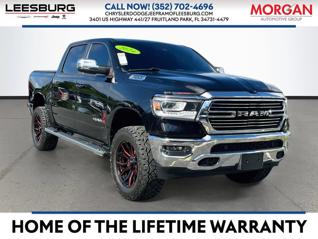 Used 2024 RAM 1500 Laramie AWD/4WD image 1