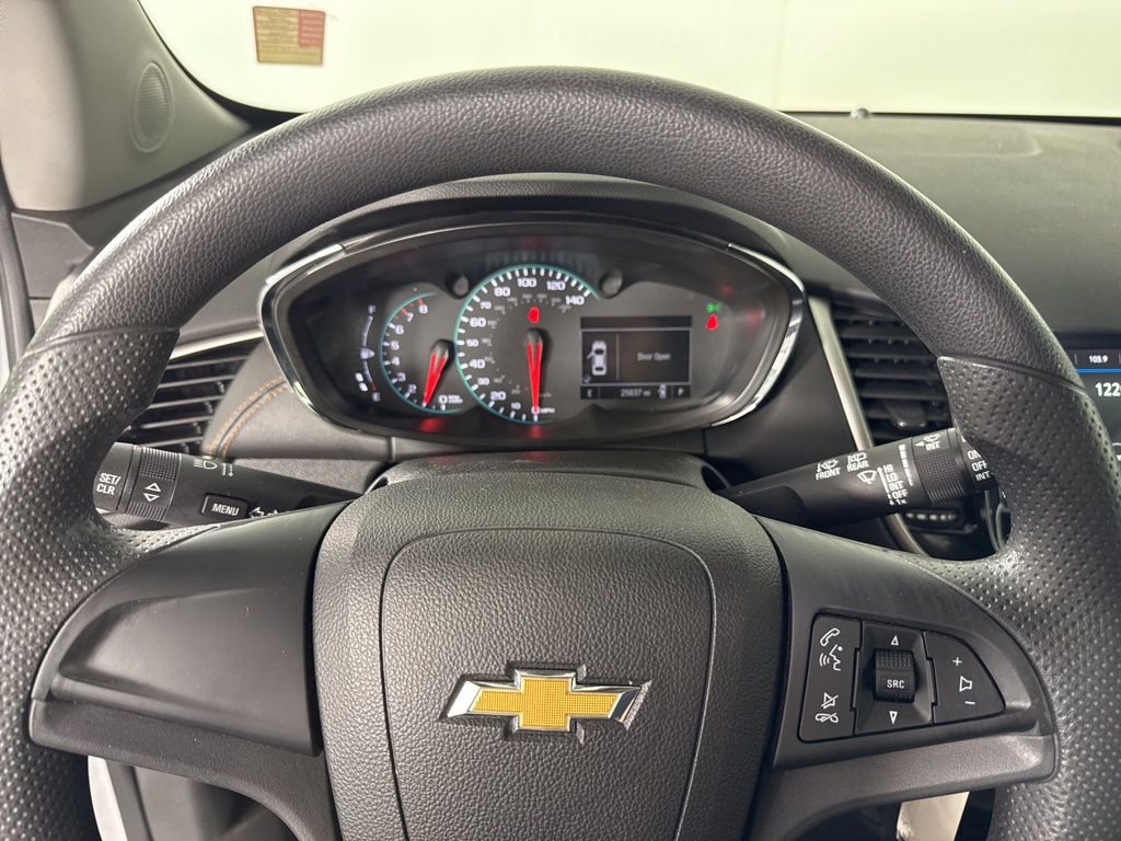Used 2018 Chevrolet Trax LS image 22