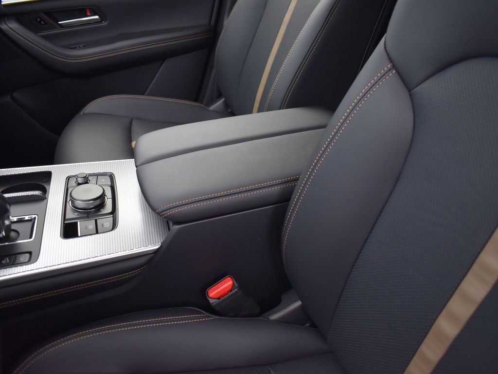 New 2026 MAZDA CX-70 3.3 Turbo w/ Premium Plus Pkg image 13
