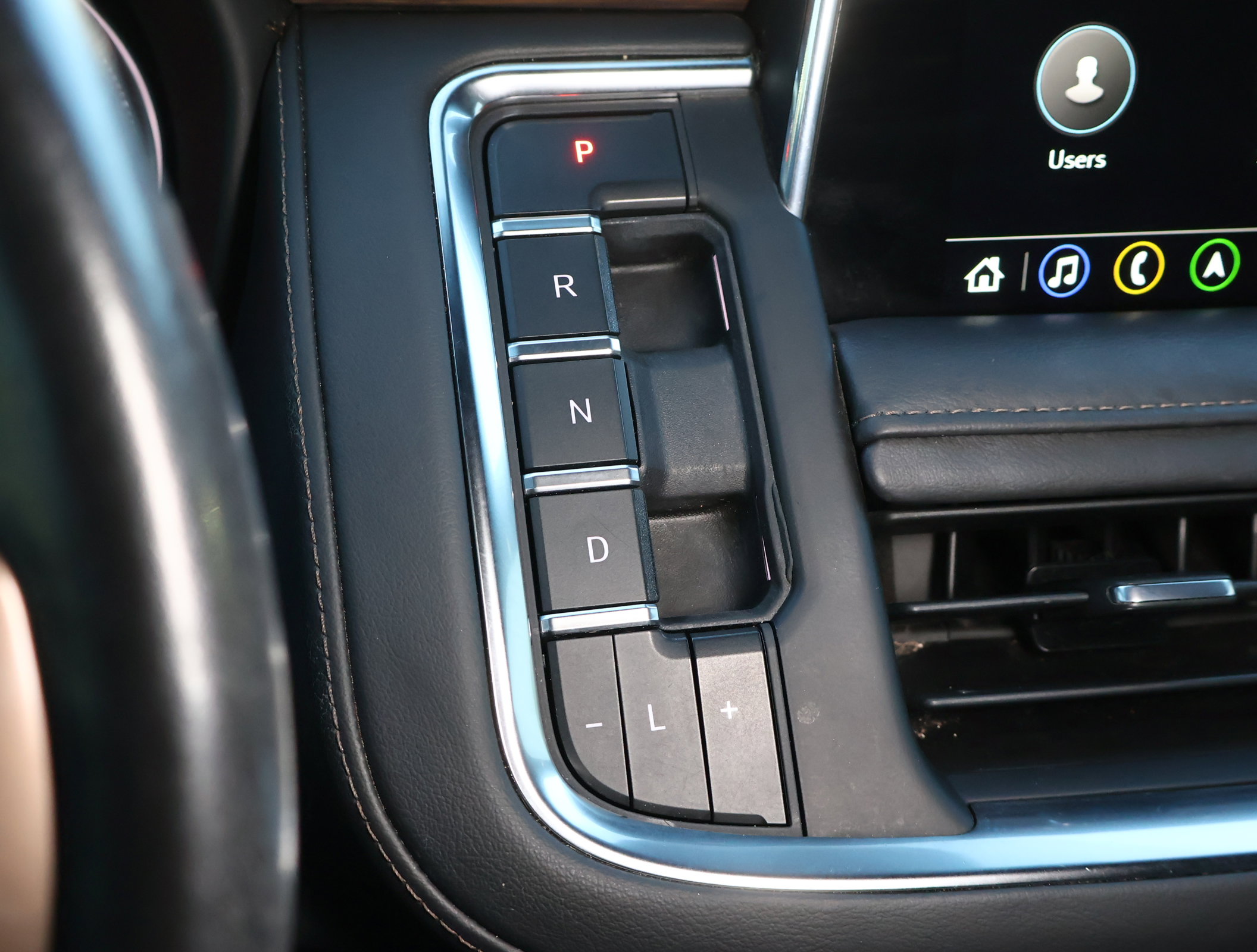 Used 2021 Chevrolet Tahoe High Country image 18