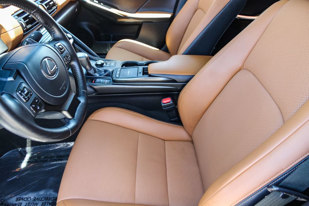 Certified 2024 Lexus IS 300 F Sport RWD image 18