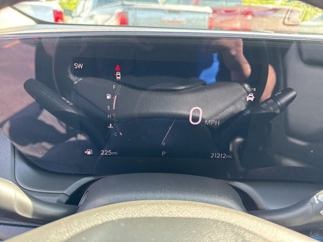 Used 2024 Buick Encore GX Sport Touring w/ Comfort Package AWD/4WD image 13