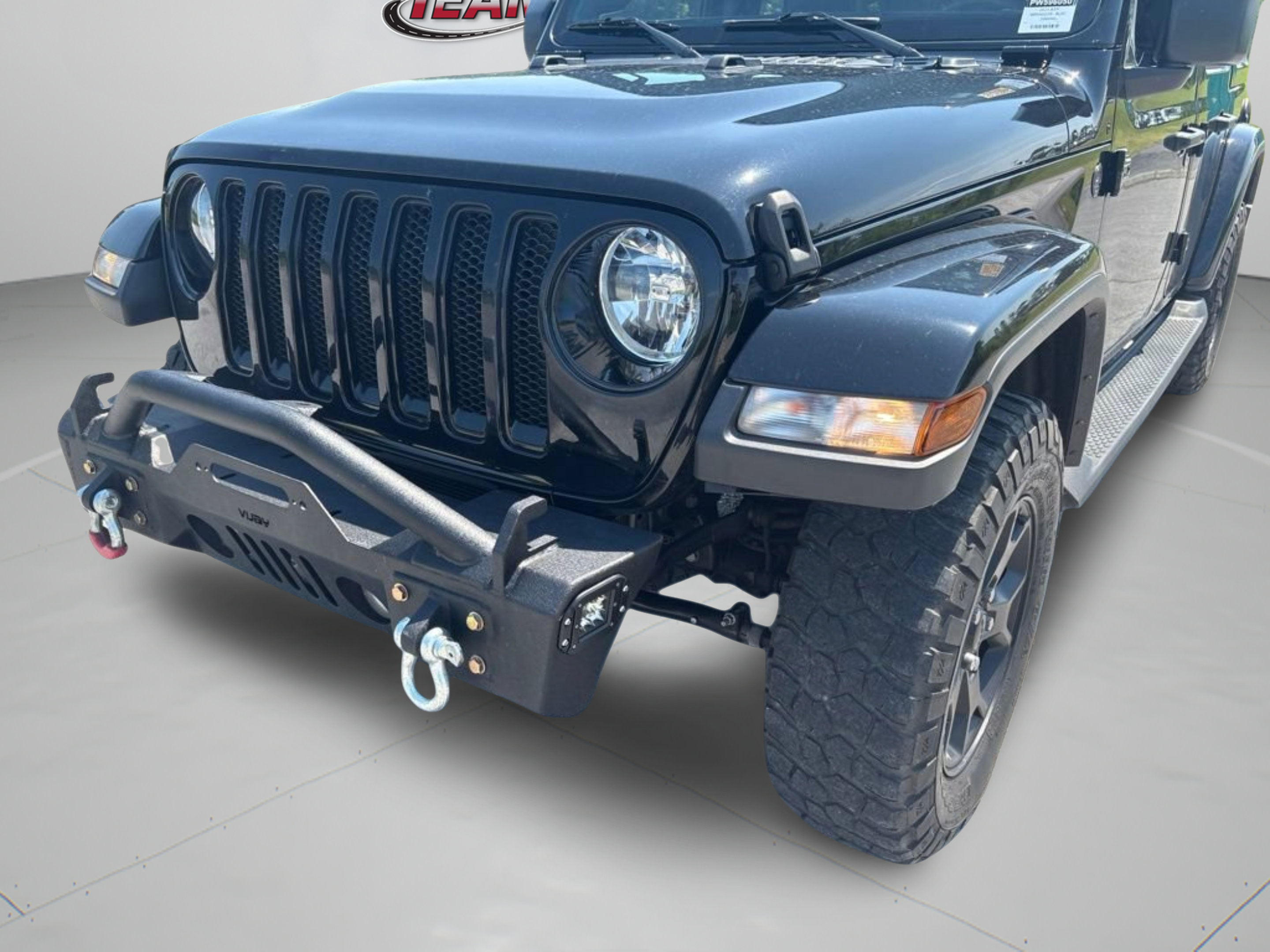 Used 2023 Jeep Wrangler Unlimited Sahara AWD/4WD image 31