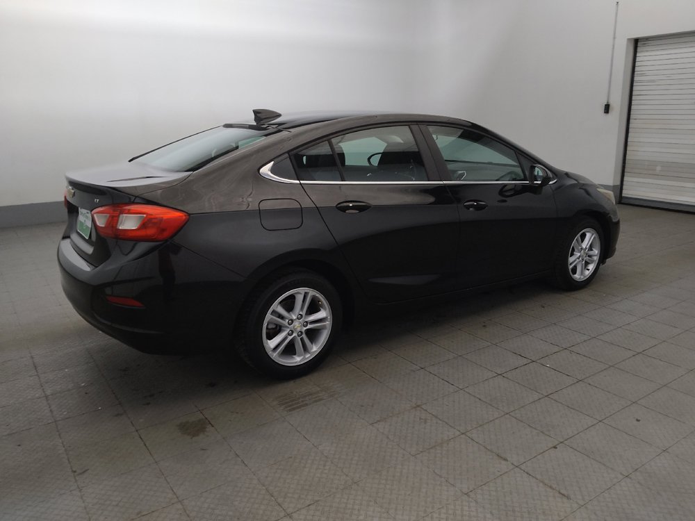 Used 2016 Chevrolet Cruze LT w/ Convenience Package FWD image 10