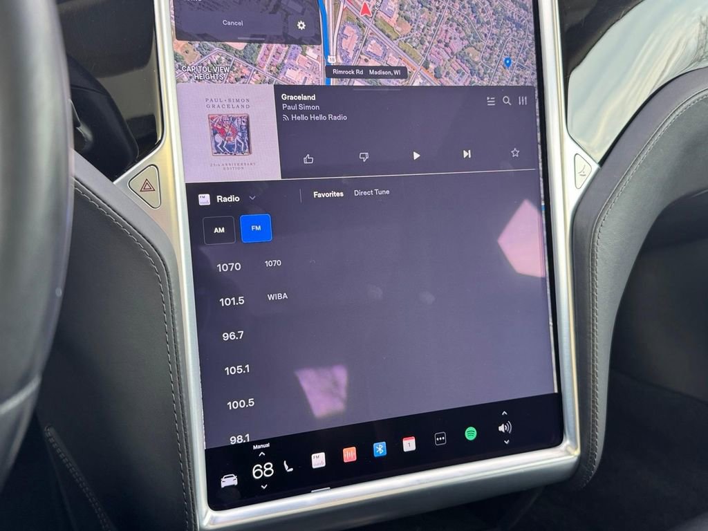 Used 2016 Tesla Model S 85D image 19