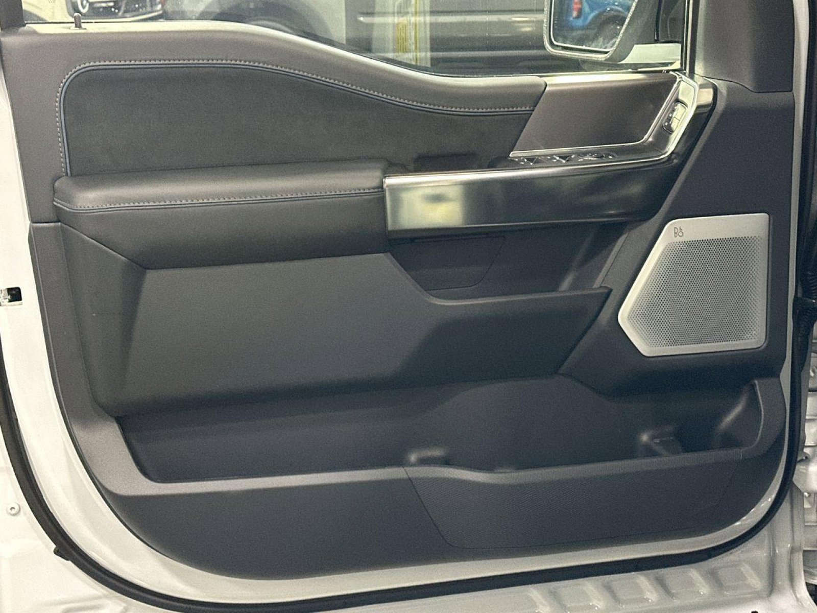 New 2025 Ford F150 Platinum w/ Equipment Group 702A High image 14