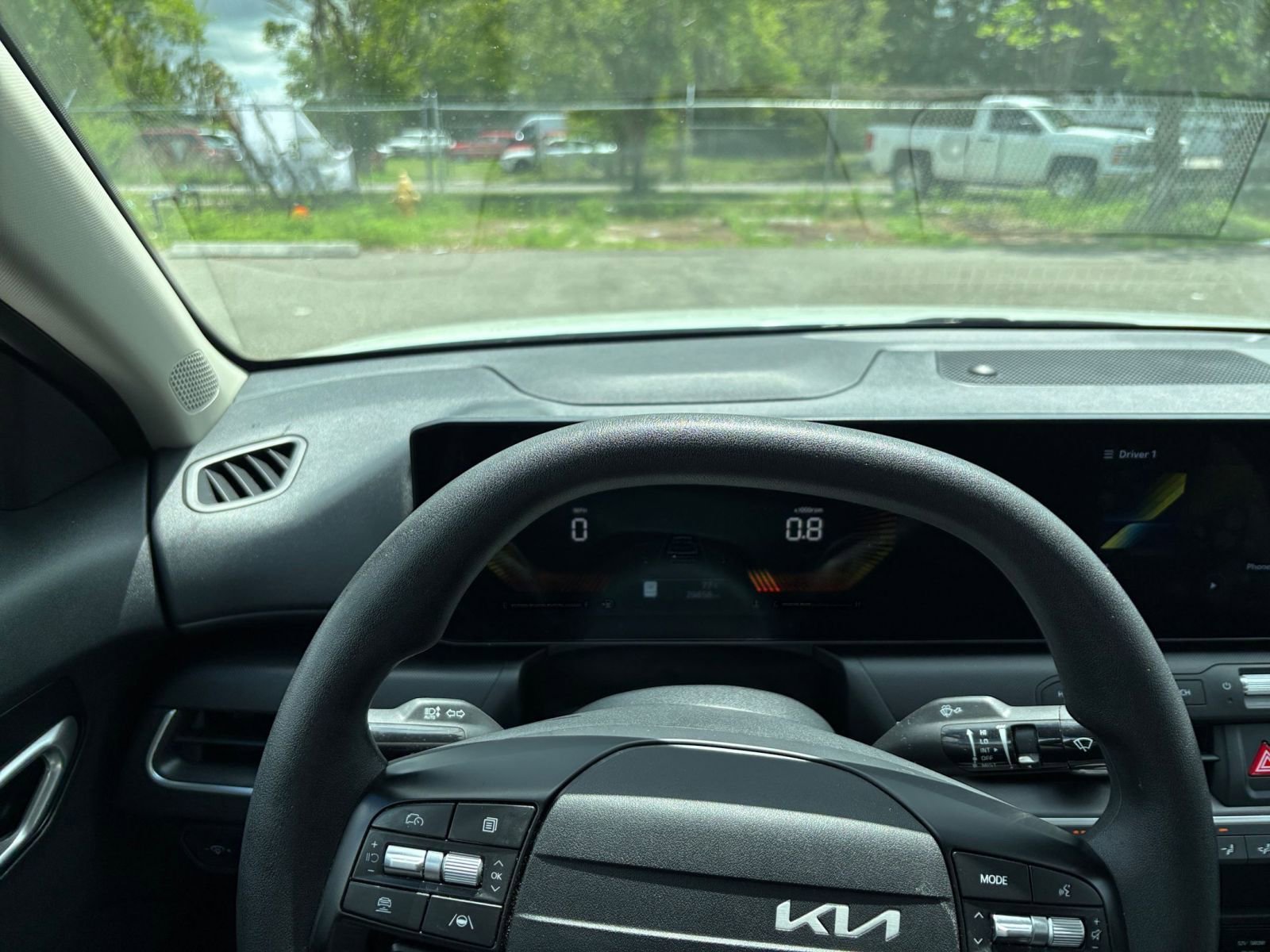 Used 2025 Kia K4 FWD image 33