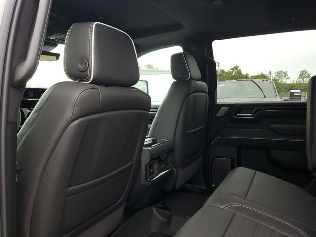 New 2026 GMC Sierra 2500 AT4X AWD/4WD image 11