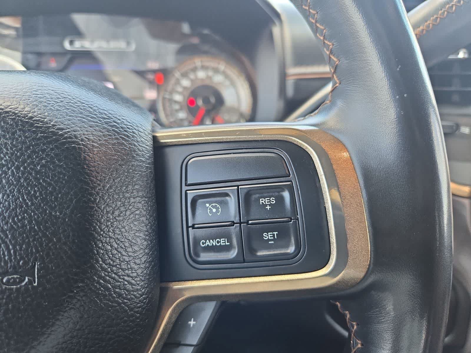 Used 2022 RAM 2500 Limited AWD/4WD image 22