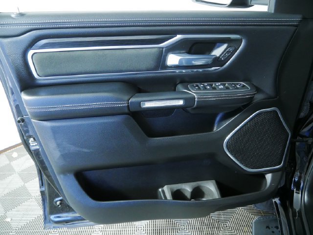 Used 2023 RAM 1500 Laramie AWD/4WD image 21