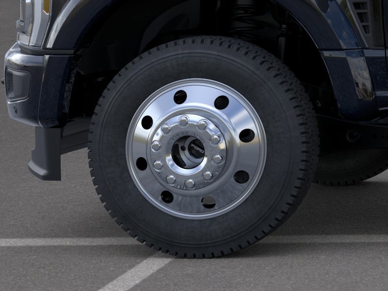 New 2026 Ford F450 Platinum w/ FX4 Off-Road Package AWD/4WD image 19